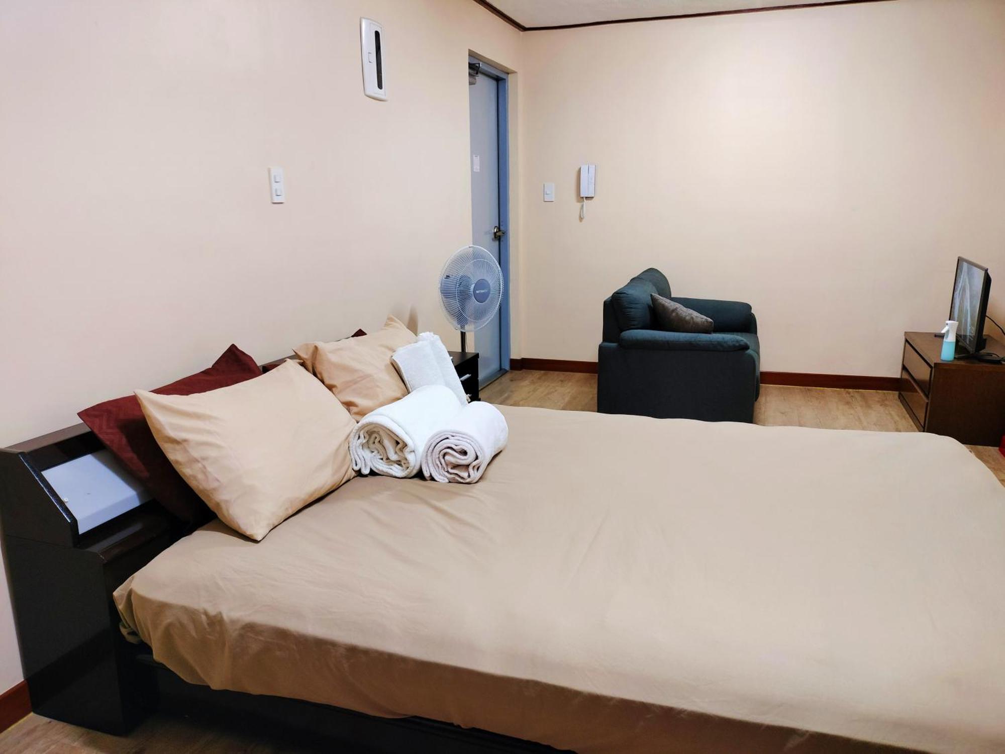 Zenmist Properties - Studio Unit Baguio City Room photo